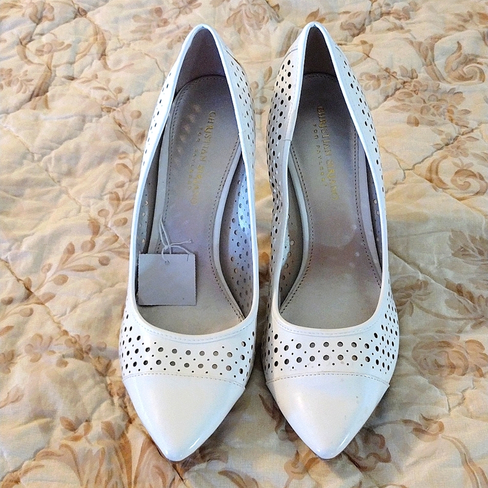 White CHRISTIAN  SIRIANO  White 3inch heels size 9 1/2 NWT.
